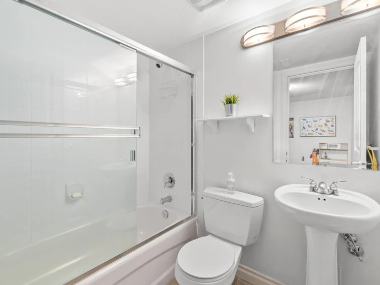 1 6989 180 Street, Surrey, BC, V3S 7S3 - 22