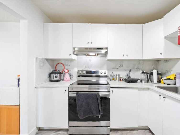 106-32870 George Ferguson, Abbotsford, BC, V2S 7K1 - 14