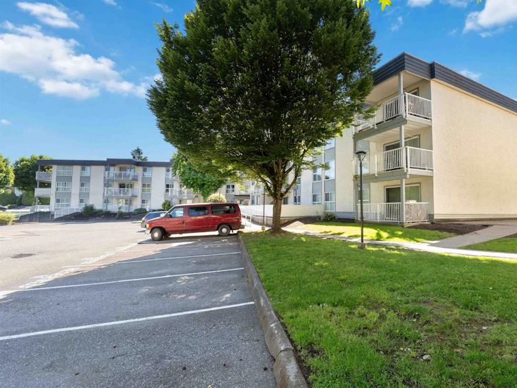 106-32870 George Ferguson, Abbotsford, BC, V2S 7K1 - 37