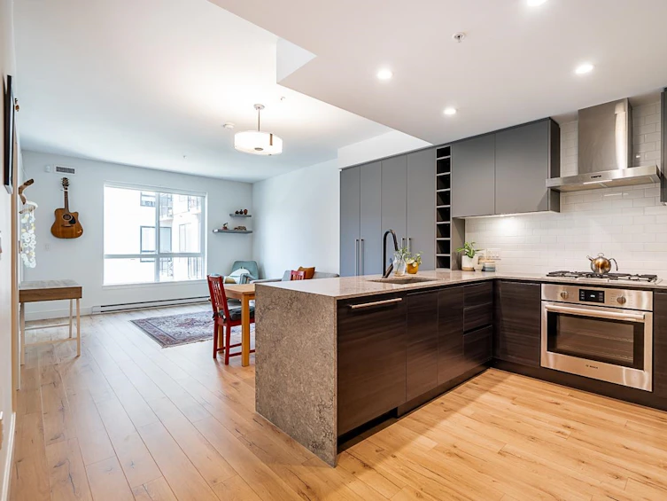 425-3131 Murray Street, Port Moody, BC, V3H 0L9 - 4