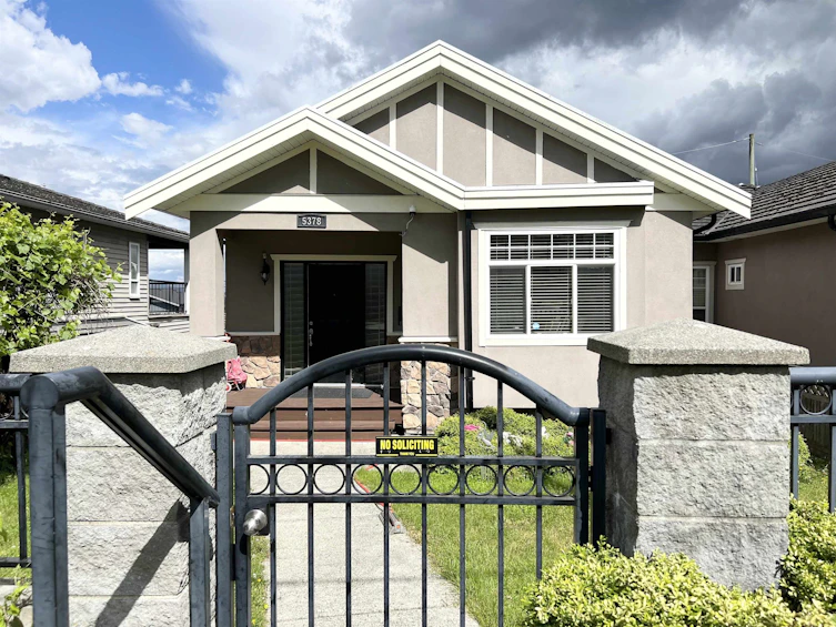 5378 Elsom Avenue, Burnaby, BC, V5H 2Z5