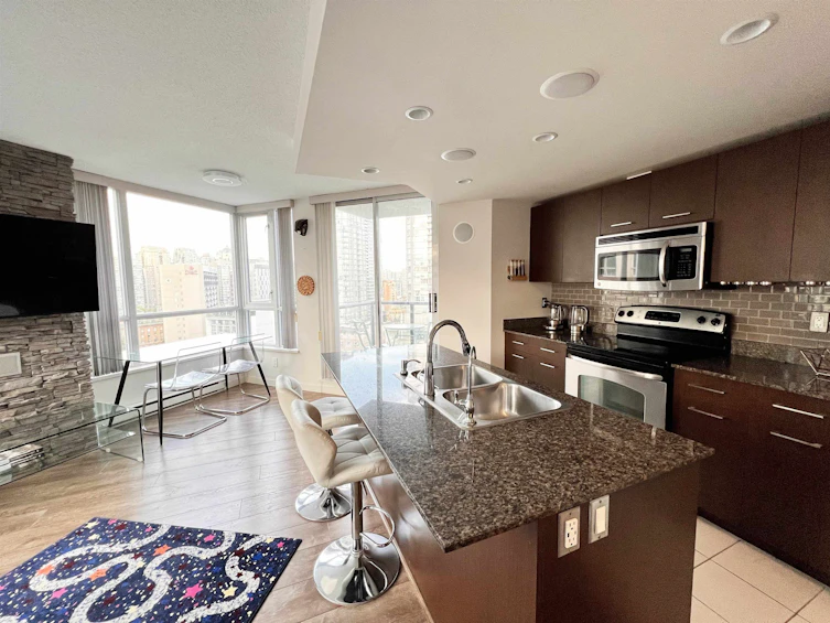 1402-1212 Howe Street, Vancouver, BC, V6Z 2M9 - 3