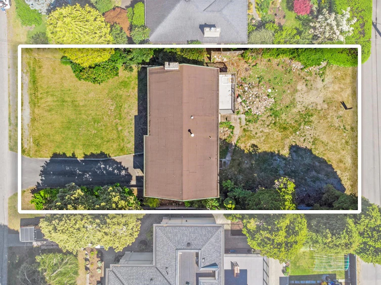 13850 Blackburn Avenue, Surrey, BC, V4B 2Y8 - 4
