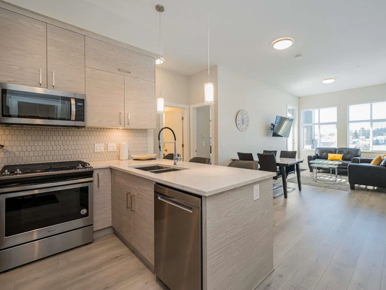 311-2120 Gladwin, Abbotsford, BC, V2S 0L7 - 3