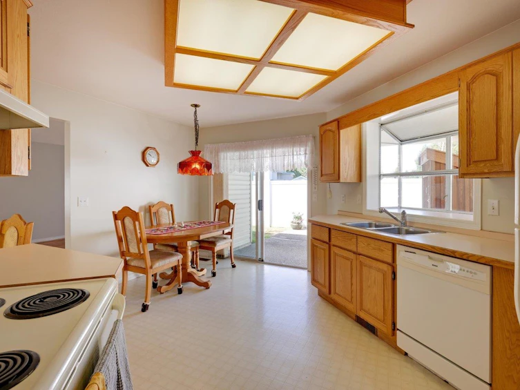 6-8500 Young Road, Chilliwack, BC, V2P 4P1 - 11