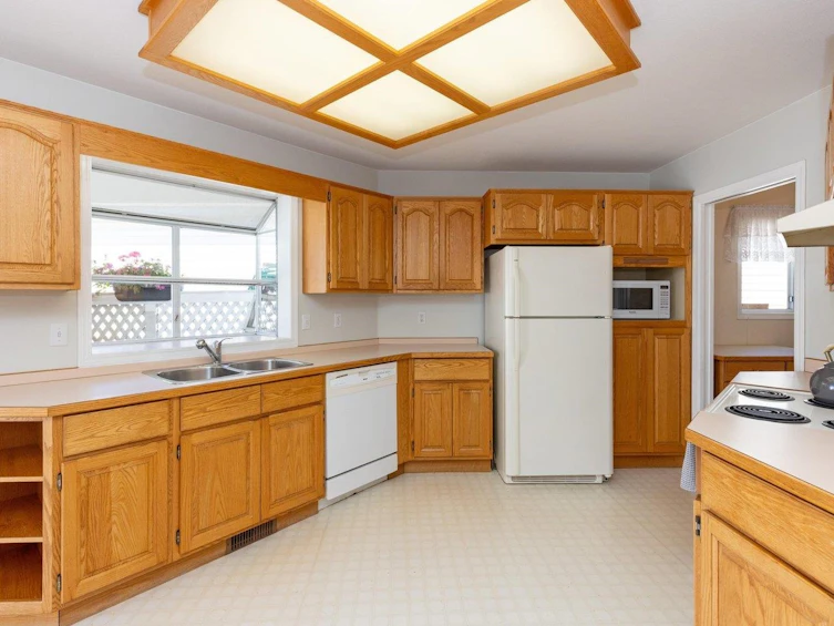 6-8500 Young Road, Chilliwack, BC, V2P 4P1 - 9