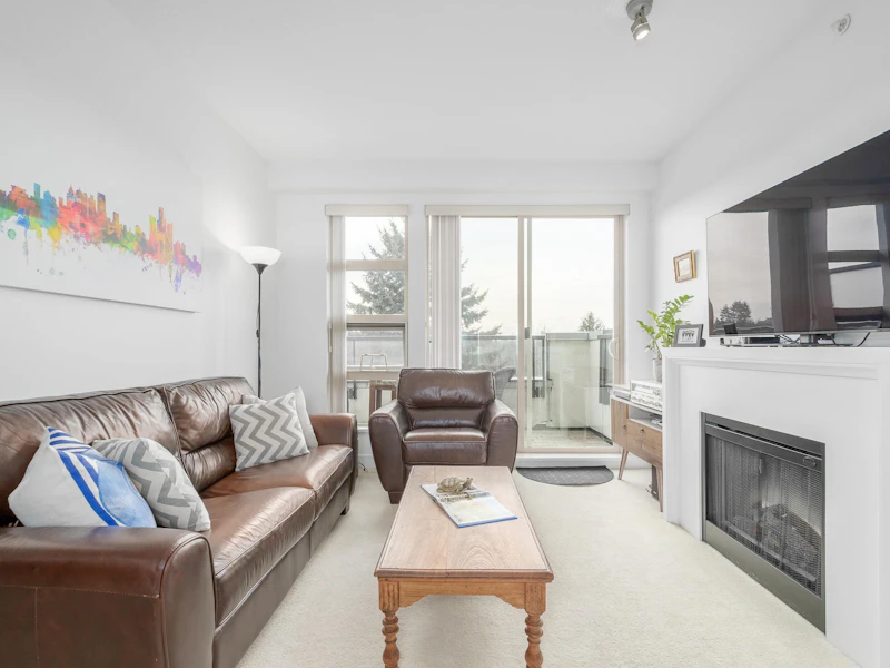 405 - 4550 Fraser Street, Vancouver BC V5V 4G8