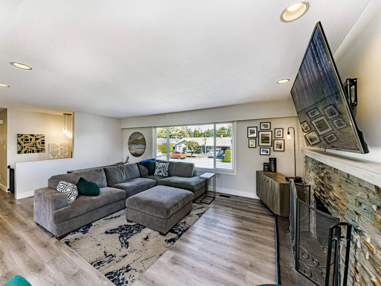 5102 11a Avenue, Delta, BC, V4M 1Z8 - 3