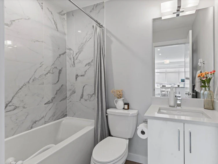 204-45562 Airport Road, Chilliwack, BC, V2P 0J8 - 7