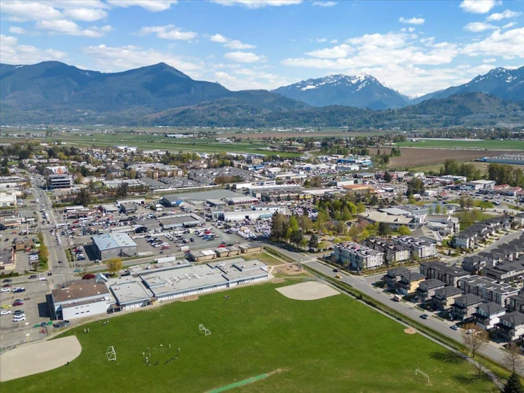 204-45562 Airport Road, Chilliwack, BC, V2P 0J8 - 37