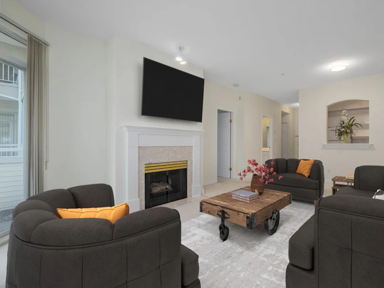 303-360 East 36th Avenue, Vancouver, BC, V5W 4B9 - 3