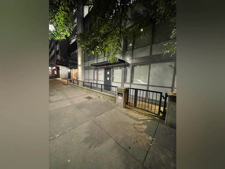 101-892 Carnarvon Street, New Westminster, BC, V3M 0C5 - 2