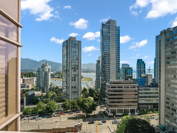 9B-1500 Alberni Street, Vancouver, BC, V6G 3C9 - 3