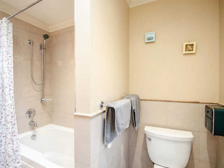 5085 1 Avenue, Delta, BC, V4M 1B4 - 32