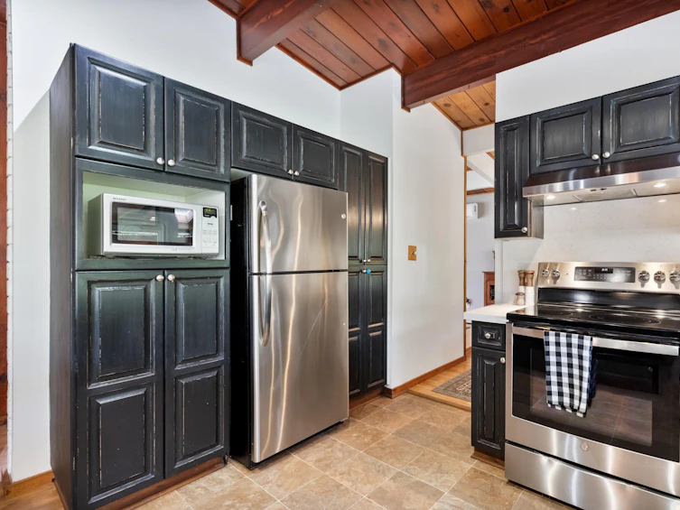 22615 132 Avenue, Maple Ridge, BC, V4R 2R2 - 10
