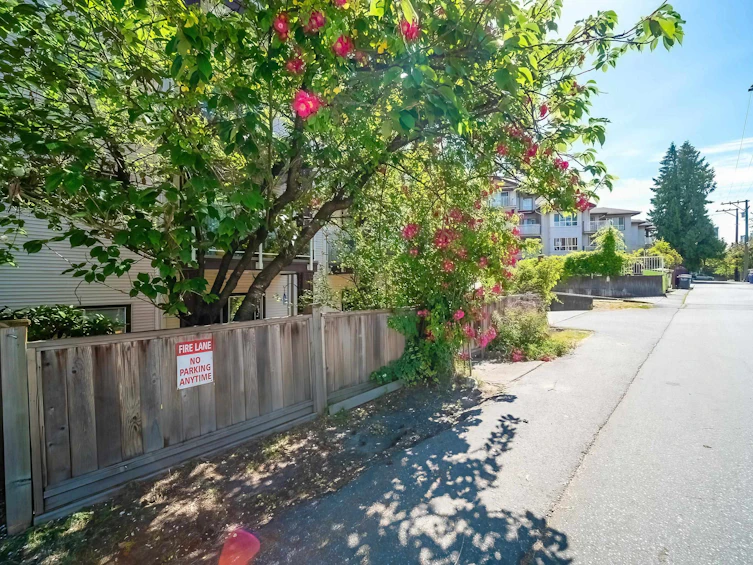 102-3680 Rae Avenue, Vancouver, BC, V5R 2P5 - 36