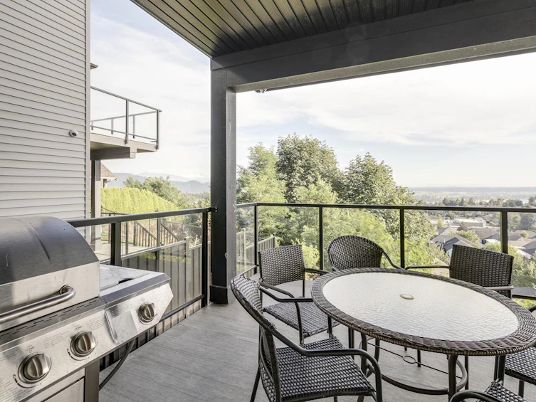 33654 Cherry Avenue, Mission, BC, V2V 2V6 - 32