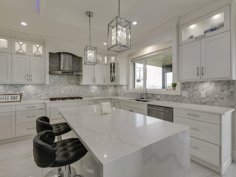 33654 Cherry Avenue, Mission, BC, V2V 2V6 - 14