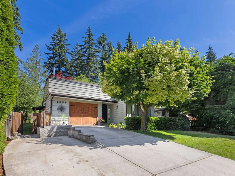 1058 Fircrest Road, Gibsons BC
