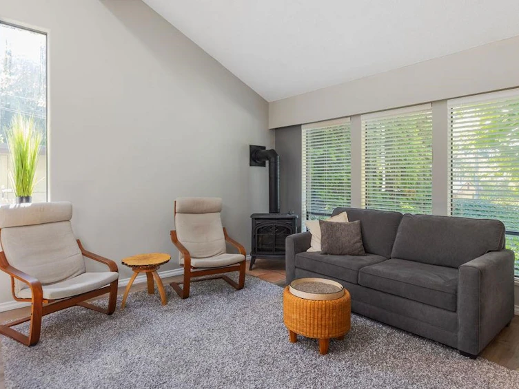 1058 Fircrest Road, Gibsons, BC, V0N 1V4 - 3