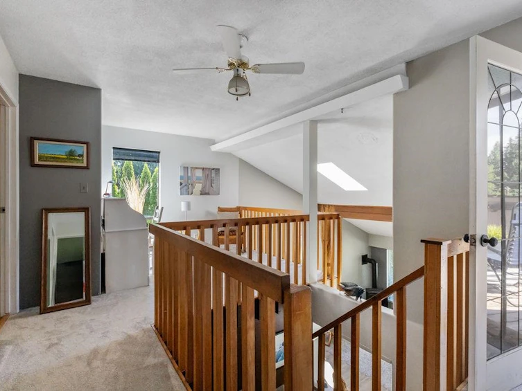 1058 Fircrest Road, Gibsons, BC, V0N 1V4 - 31