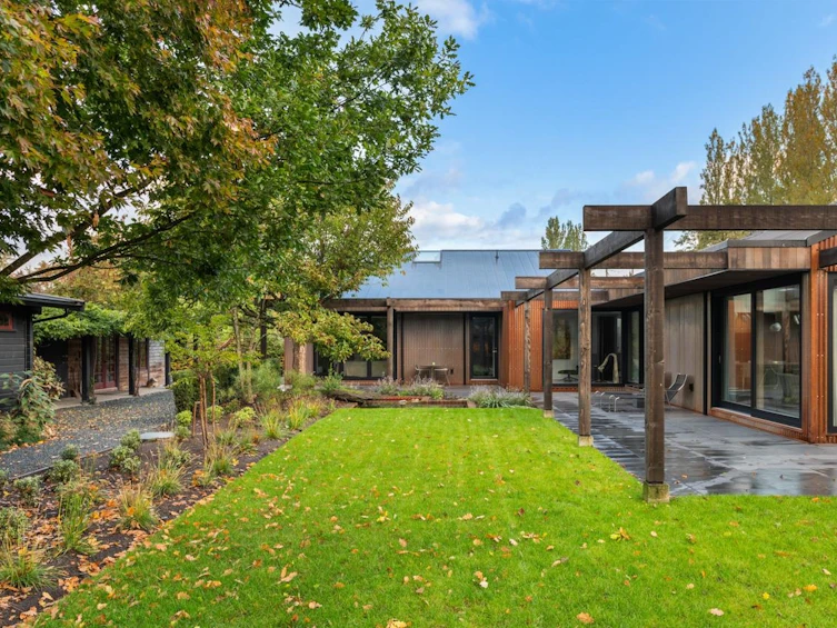 6975 Prescott Street, Vancouver, BC, V6N 1N2 - 29