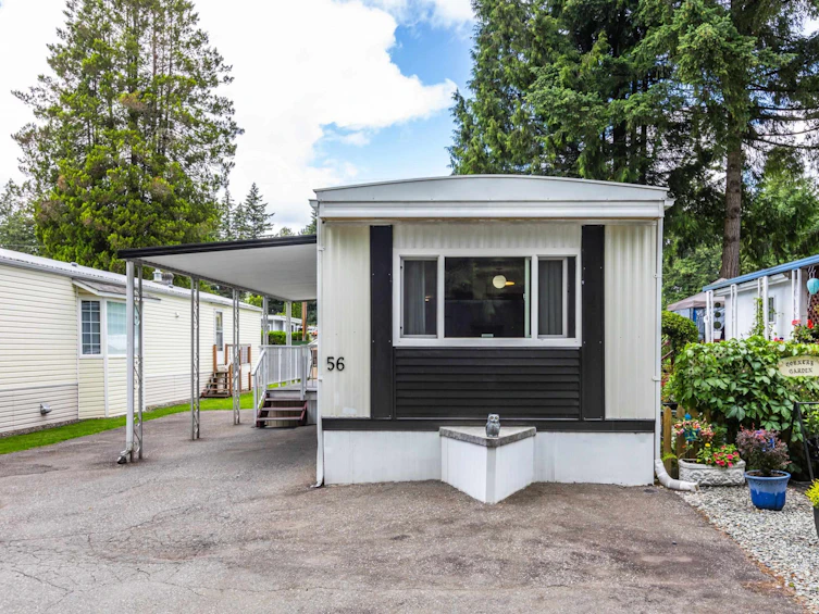 56-9080 198, Langley, BC, V1M 3A8 - 2