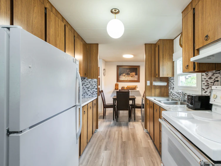56-9080 198, Langley, BC, V1M 3A8 - 11