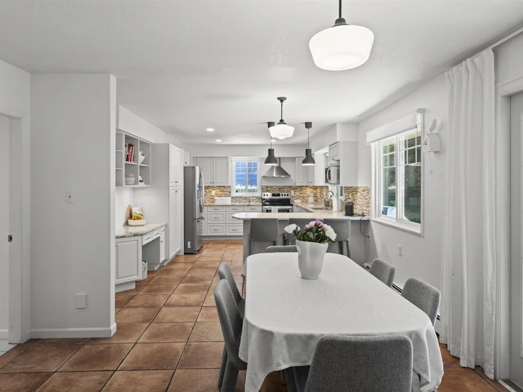 7140 Kimberley Drive, Richmond, BC, V7A 4S4 - 8
