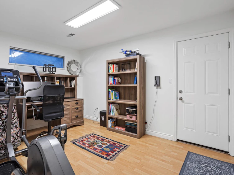 5673 White Pine Lane, North Vancouver, BC, V7R 4S1 - 31