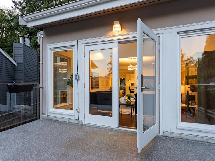5673 White Pine Lane, North Vancouver, BC, V7R 4S1 - 32