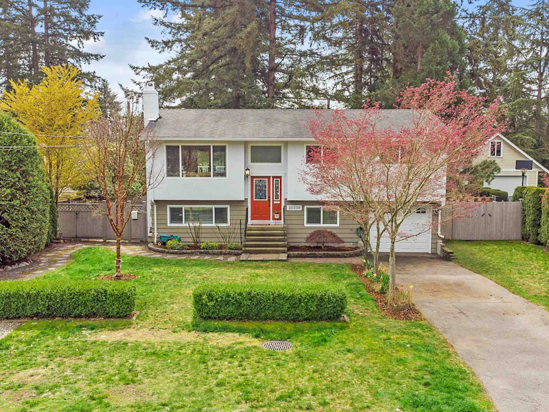 20328 36b Avenue, Langley BC V3A 2S2