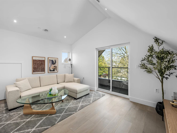 312 E 43 Avenue, Vancouver, BC, V5W 1T6 - 31
