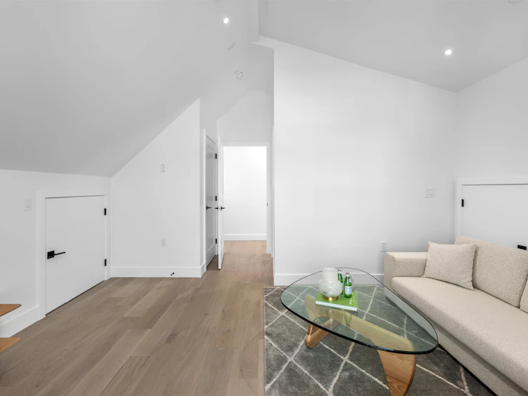 312 E 43 Avenue, Vancouver, BC, V5W 1T6 - 33