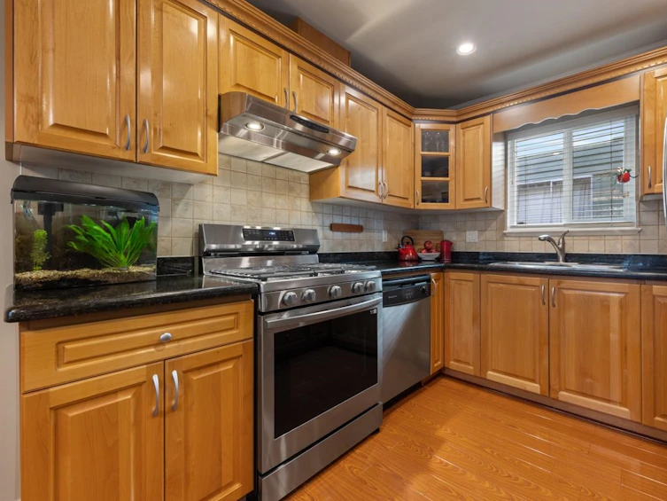 1611 East Georgia Street, Vancouver, BC, V5L 2B1 - 14