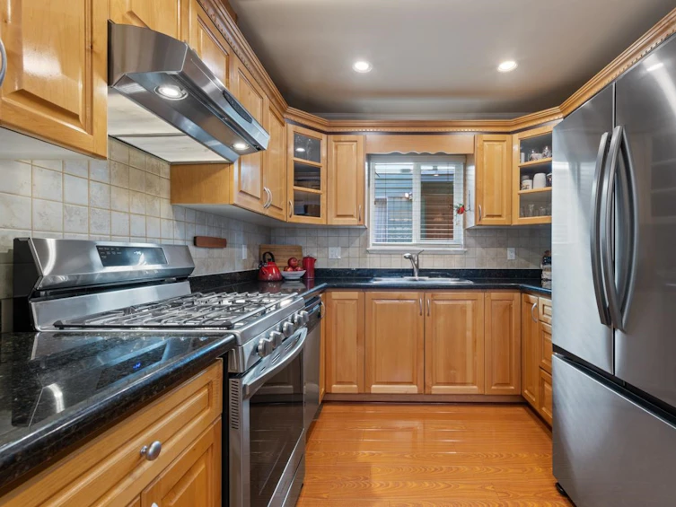 1611 East Georgia Street, Vancouver, BC, V5L 2B1 - 15