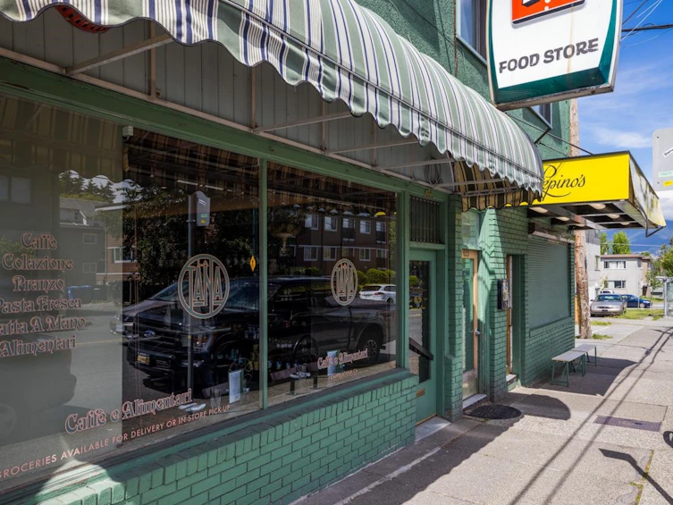 1611 East Georgia Street, Vancouver, BC, V5L 2B1 - 32