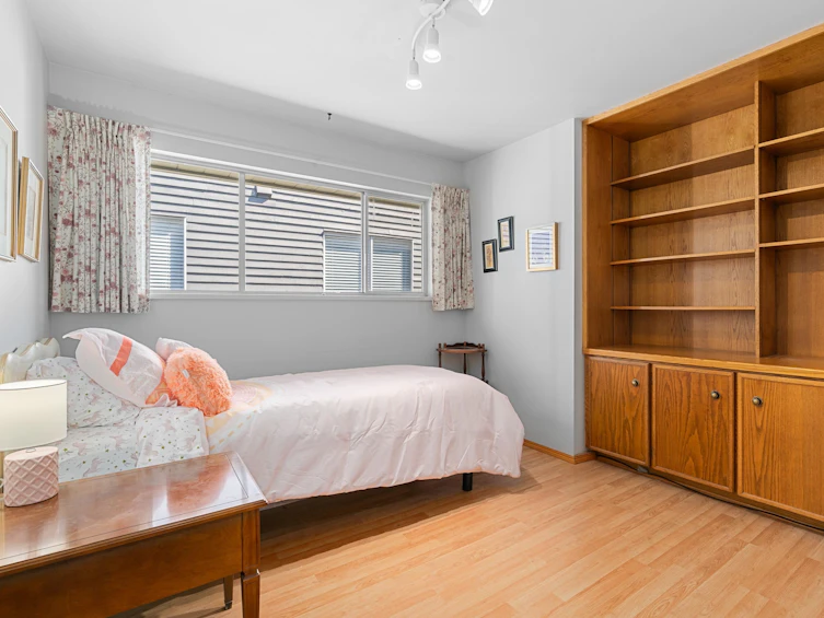 228 West 27th Street, North Vancouver, BC, V7N 2H2 - 7