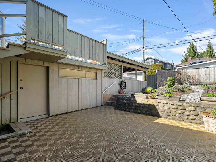 228 West 27th Street, North Vancouver, BC, V7N 2H2 - 29