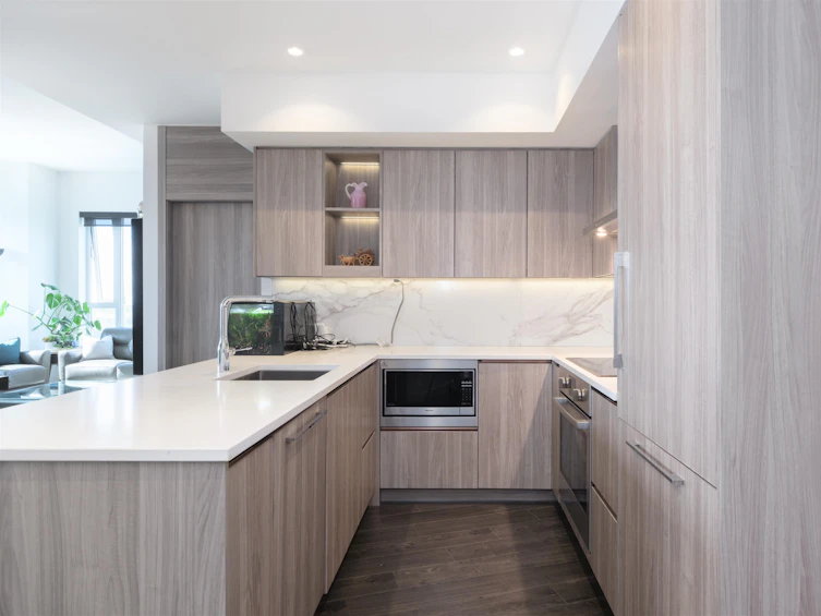 4105-9887 Whalley, Surrey, BC, V3T 0P4 - 5