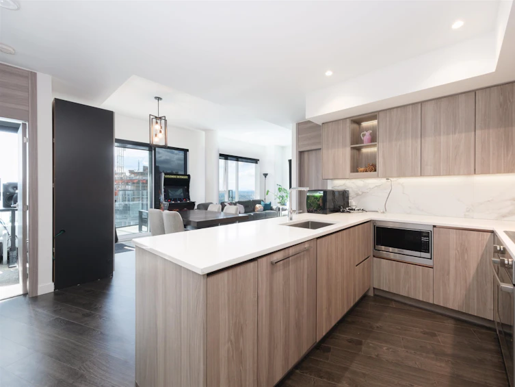 4105-9887 Whalley, Surrey, BC, V3T 0P4 - 6