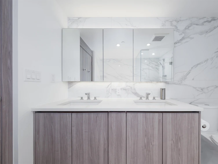4105-9887 Whalley, Surrey, BC, V3T 0P4 - 14