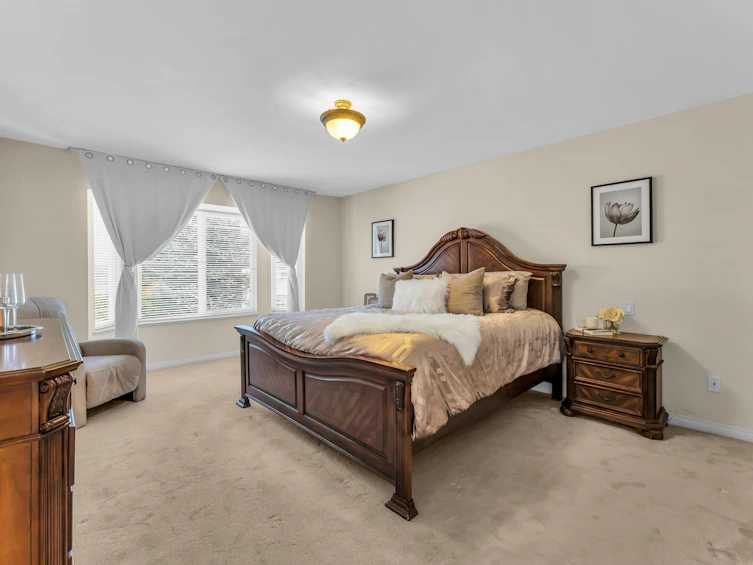 12243 66 Avenue, Surrey, BC, V3W 2A3 - 12