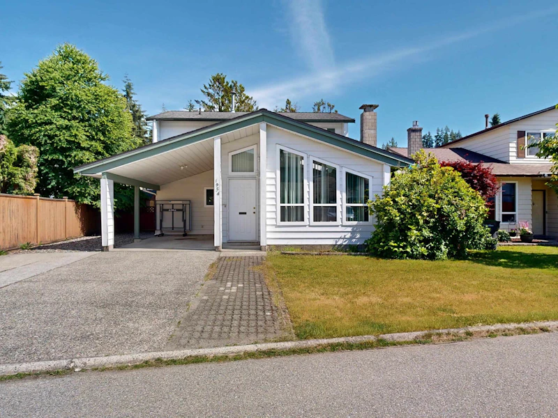 1954 Vonda Way, Coquitlam BC V3E 1M7