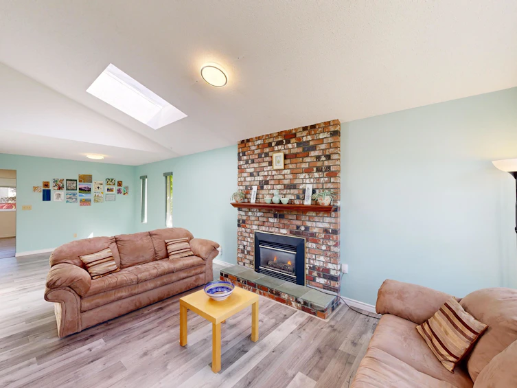 1954 Vonda Way, Coquitlam, BC, V3E 1M7 - 5