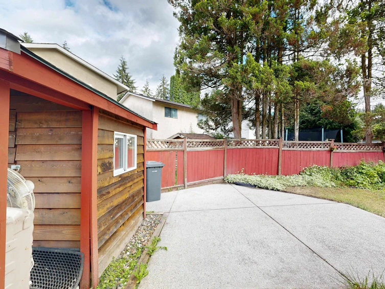 1954 Vonda Way, Coquitlam, BC, V3E 1M7 - 35