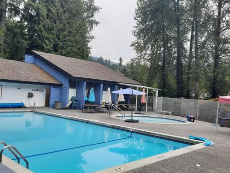 1954 Vonda Way, Coquitlam, BC, V3E 1M7 - 40