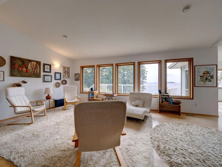5481 Hydaway Place, Halfmoon Bay, BC, V7Z 1B4 - 5