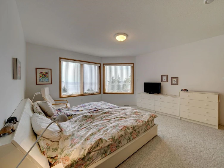 5481 Hydaway Place, Halfmoon Bay, BC, V7Z 1B4 - 26