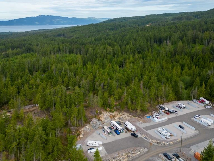 9384 Stephens Way, Halfmoon Bay, BC, V7Z 1G9 - 19